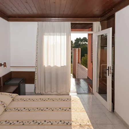 Koversada Hotell Vrsar